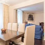 Mazzini Stylish 6Pax Apartment