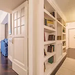 Mazzini Stylish 6Pax Apartment